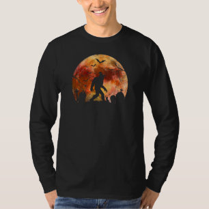 ハロウィンのサスクワッチ 墓場の不気味な満月 Tシャツ