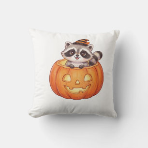 ハロウィンのジャックオーランタンのカボチャから顔を出すかわいいアライグマ クッション