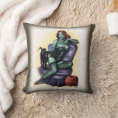 ハロウィンのゾンビの女の子Pin クッション (ブランケット)