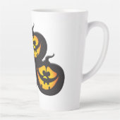ハロウィンのパンプキンのかわいい顔 カフェラテマグ (右)