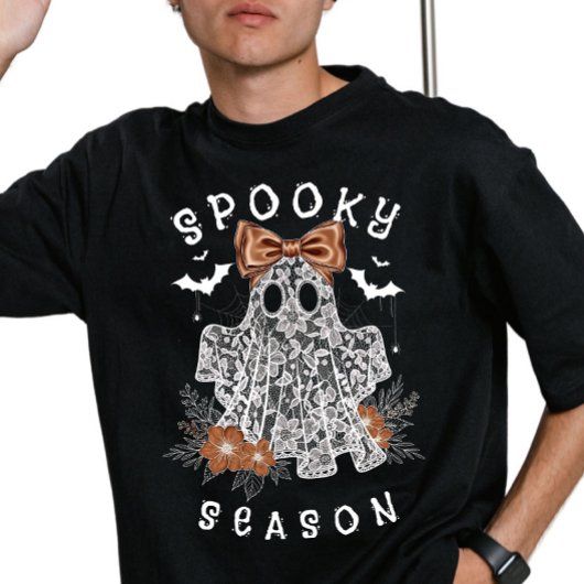 ハロウィンの不気味な季節 Tシャツ