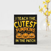 ハロウィンの先生 かわいいカボチャを教える カード (黄色い花)