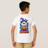 ハロウィンの夜にカボチャと友好的なオバケ Tシャツ (裏面フル)