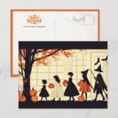 ハロウィンの夜にトリック・オア・トリートをする子供たち シーズンポストカード (正面/裏面)