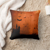 ハロウィンの夜の不気味な城🎃 クッション (ブランケット)
