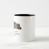 ハロウィンの家のカボチャ ツートーンマグカップ (中央)