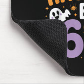 ハロウィンの幽霊の6の7のミーム 67 スケルトンの手 マウスパッド (コーナー)