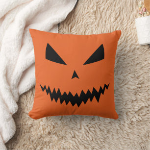 ハロウィンの怖いジャックランタン 黒い顔 オレンジ クッション