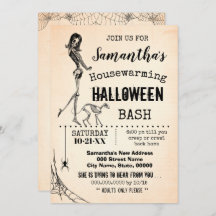 ハロウィンの新築パーティー　女の子と猫の骸骨