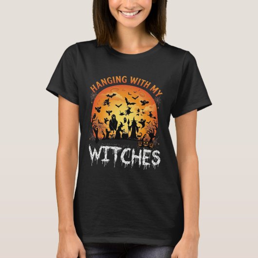 ハロウィンの月とコウモリとカボチャの魔女の吊るし飾り_1 Tシャツ (正面)