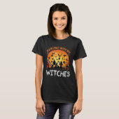 ハロウィンの月とコウモリとカボチャの魔女の吊るし飾り_1 Tシャツ (正面フル)