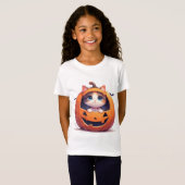 ハロウィンの楽しみ かぼちゃの中の子猫 🎃 Tシャツ (正面フル)