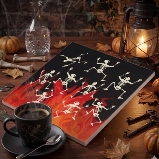 ハロウィンの炎と踊るスケルトン タイル