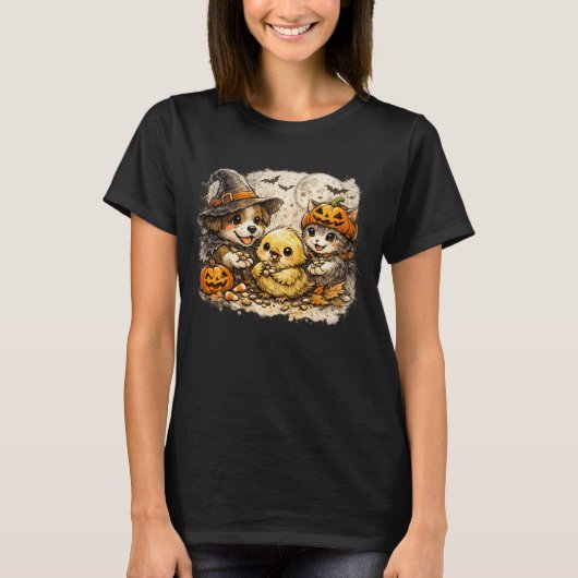 ハロウィンの犬と猫が赤ちゃん鳥に餌をあげるスケッチ Tシャツ (正面)