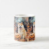 ハロウィンの秋田犬とかぼちゃの怖いデザイン コーヒーマグカップ (中央)