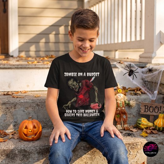 ハロウィンの節約ゾンビ Tシャツ