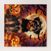 ハロウィンの背景にいるかわいい子犬 ジグソーパズル (横)