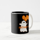ハロウィンの誕生日のTシャツおよびギフト ツートーンマグカップ (正面右)