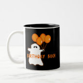 ハロウィンの誕生日のTシャツおよびギフト ツートーンマグカップ (左)