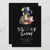 ハロウィンの間伐材で本に座る黒猫 招待状 (正面/裏面)