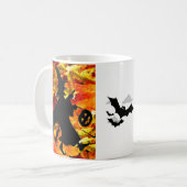 ハロウィンの魔法使いおよび紅葉 マグカップ (正面左)