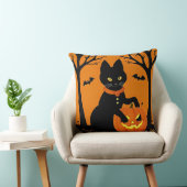 ハロウィンの黒猫がジャック・オ・ランタンに囲まれている クッション (椅子)