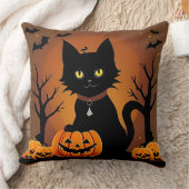 ハロウィンの黒猫がジャック・オ・ランタンに囲まれて クッション (ブランケット)