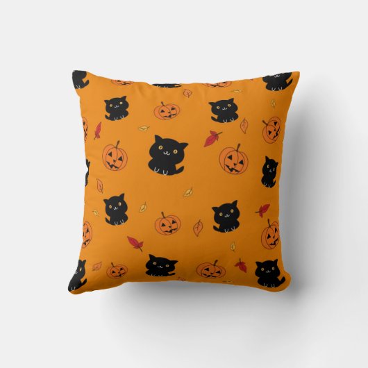 ハロウィンの黒猫とカボチャ柄 クッション (裏面)