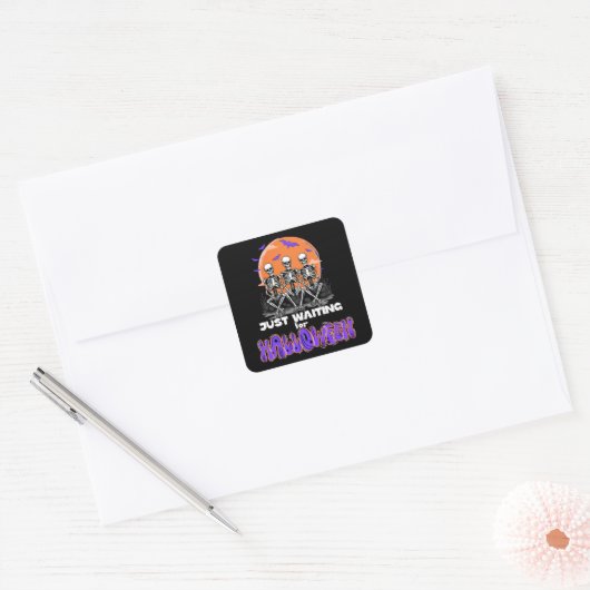 ハロウィンを待っているスケルトン不気味 スクエアシール (封筒)