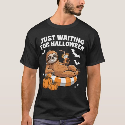 ハロウィンを待つだけ かわいい怠け者ハロウィン Tシャツ (正面)