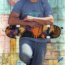 ハロウィンインスパイアグラフィティ(日が差すこと模様) スケートボード