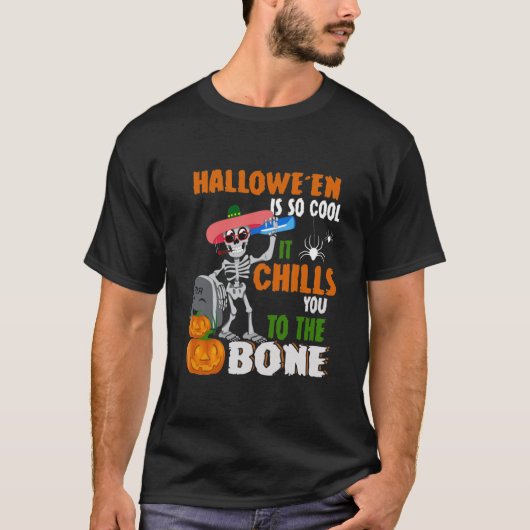 ハロウィンカッコいいは骨まで寒い Tシャツ (正面)