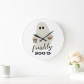 ハロウィンカワイイ幽霊 |コーヒー好きの新鮮さ ラージ壁時計 (ホーム)