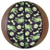 ハロウィンカ不気味ウトス白熱［赤熱］光を放つケルトンボーンズスカル バスケットボール (縦)