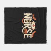 ハロウィンクラシックナースTシャツ フリースブランケット (正面(横))