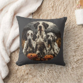 ハロウィングレートダーンドッグスハロウィーンのカボチャのちょうちん クッション (ブランケット)