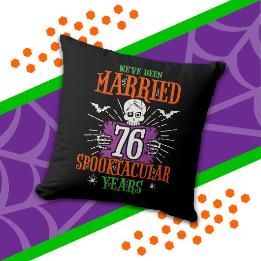 ハロウィンスペクタキュラー76周年結婚記念日 クッション