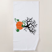 ハロウィンツリー秋シャツハロウィンスウェットシャツ ビーチタオル (正面)