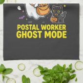 ハロウィンデザイン 郵便局員ゴーストモード_1 キッチンタオル (折り畳み)