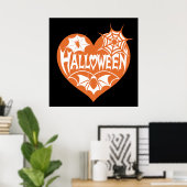 ハロウィンハート、オレンジ色のハート型、クモの巣 ポスター (ホームオフィス)