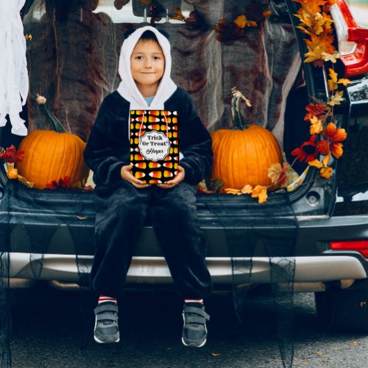 ハロウィンパーソナライズされたキャンディーコーントリックまたはトリート ミディアムペーパーバッグ