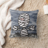 ハロウィンパーソナライズされたミイラ投げクッション クッション (ブランケット)