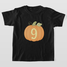ハロウィンパーティーにぴったり！9歳の誕生日おめでとうカボチャデザイン Tシャツ