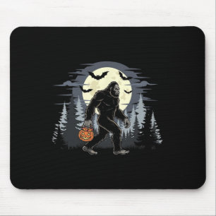ハロウィンビッグフットサスカッチインザフォレストジャッキ – o-l マウスパッド