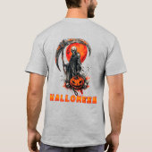 ハロウィンファン必見のダークなフード付き死神と月のシーン Tシャツ (裏面)