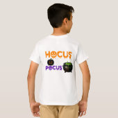 ハロウィンファン必見のHocus Pocus魔法シーン 🎃 Tシャツ (裏面フル)