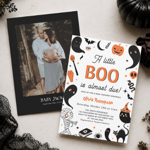 ハロウィンベビーシャワーのための"小さなBooがもうすぐ生まれる"デザイン 招待状