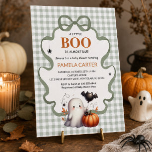 ハロウィンベビーシャワー用グリーンギンガムデザインの「小さなブーちゃんもうすぐ生まれるよ」 招待状