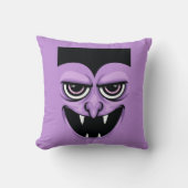 ハロウィンヴァンパイア クッション (正面)