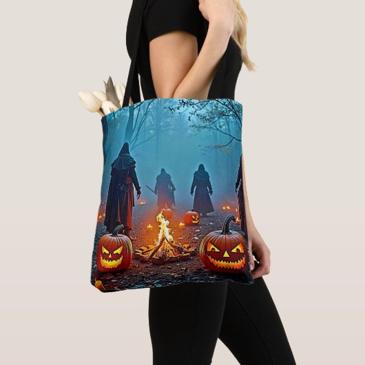 ハロウィン不気味の儀式デザイン トートバッグ (クローズアップ)